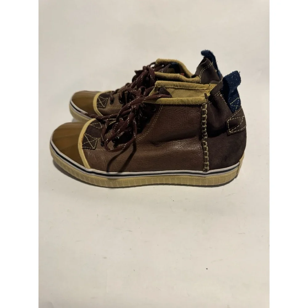 Sorel Stitched Leather Rubber Men Brown Chukka Boot Size 9.High Lace Up 1669-204